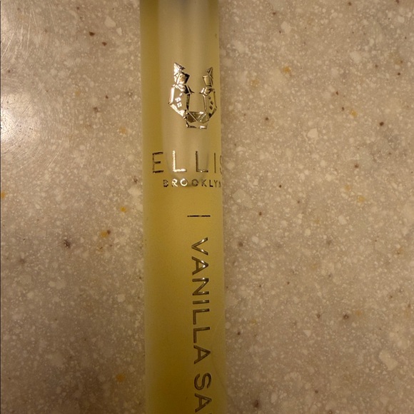 Ellis Brooklyn Vanilla Salt - Picture 2 of 3